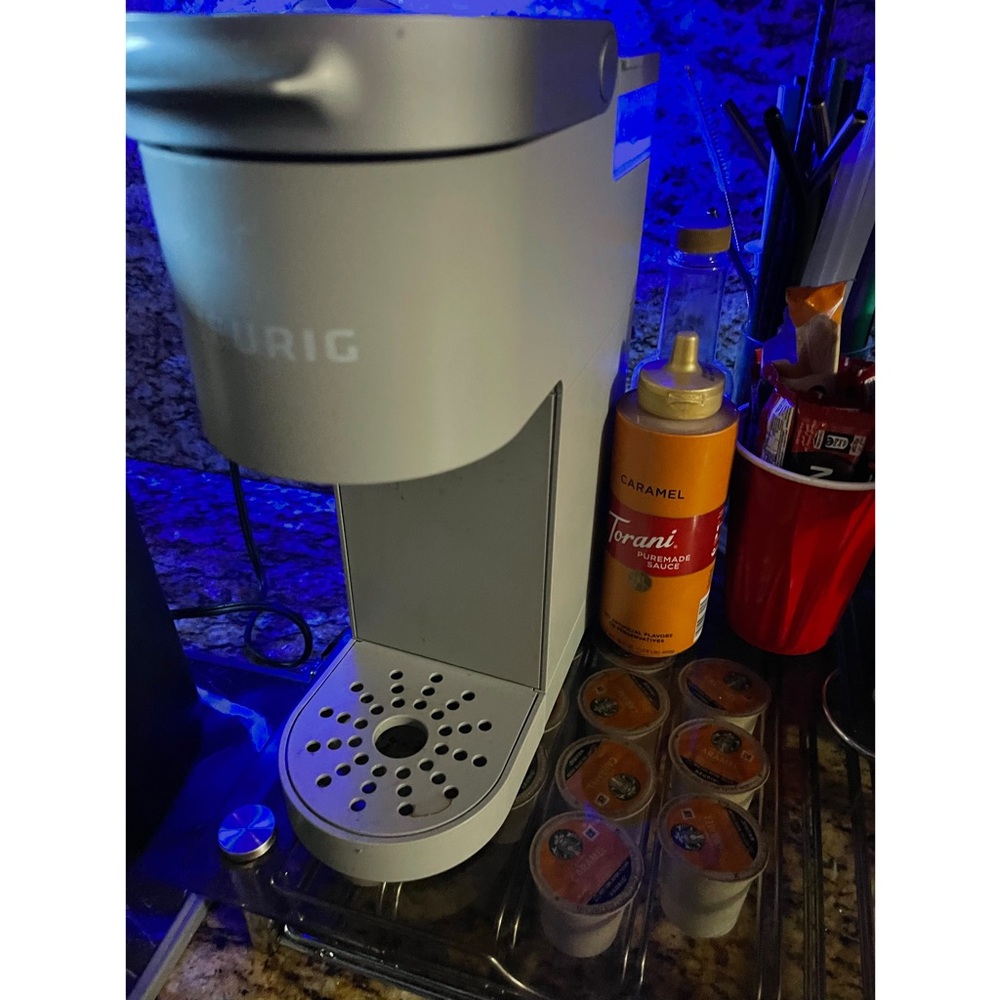 Keurig K Mini - Picture 2 of 6